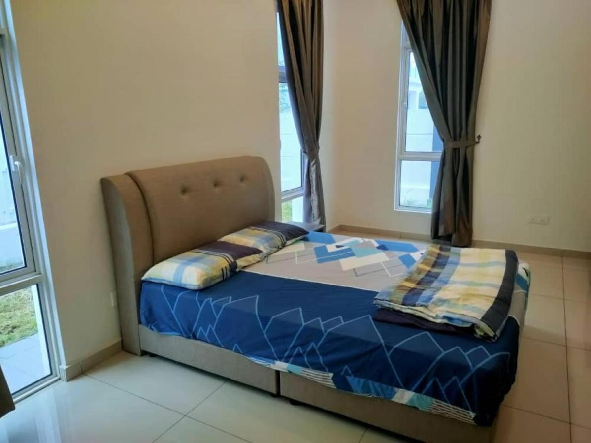 My Home Kayangan Villa Malacca C10 Extérieur photo